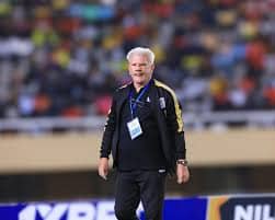 مدرب أوغندا: بالغنا في احترام تونس.. والتعادل لن يكفينا في المباراة القادمة