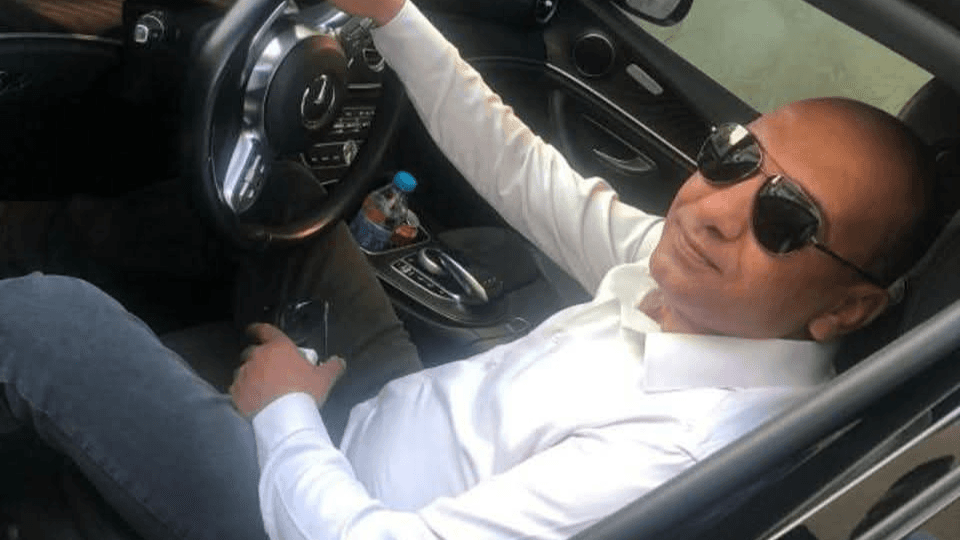 الموت يخطف الشاب أمجد أبو شارب وأصدقاؤه ينعونه بكلمات موجعة