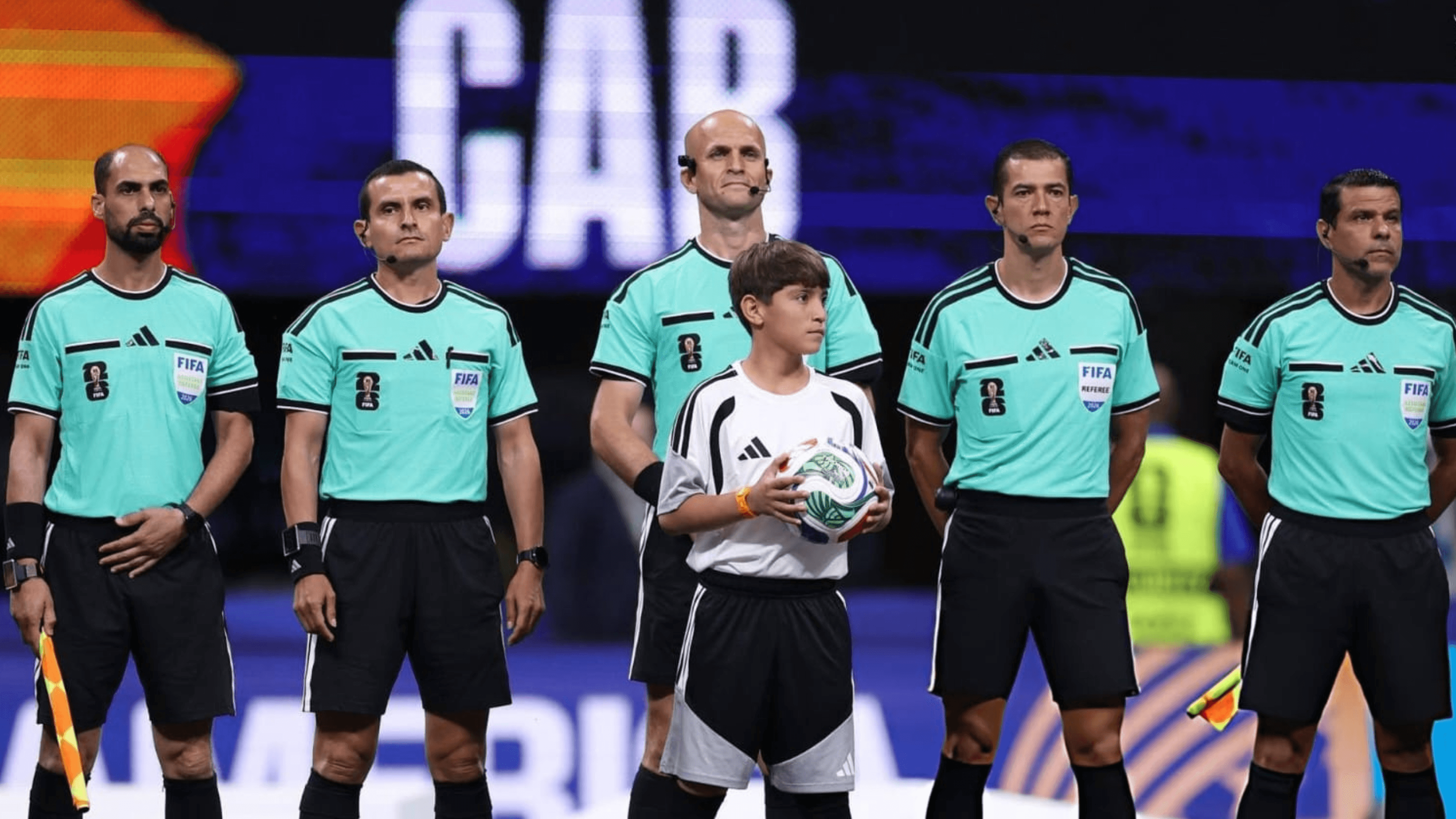 طاقم تحكيم أردني يقود مواجهة بلجيكا ونيوزيلندا الحاسمة