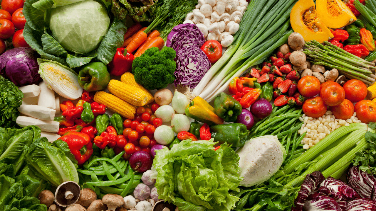 2710 أطنان من الخضار وردت للسوق المركزي الأحد