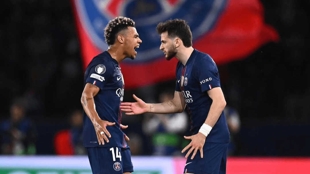 باريس سان جيرمان يتغلب على بايرن 5-4 في ملحمة كروية بذهاب نصف نهائي دوري الأبطال