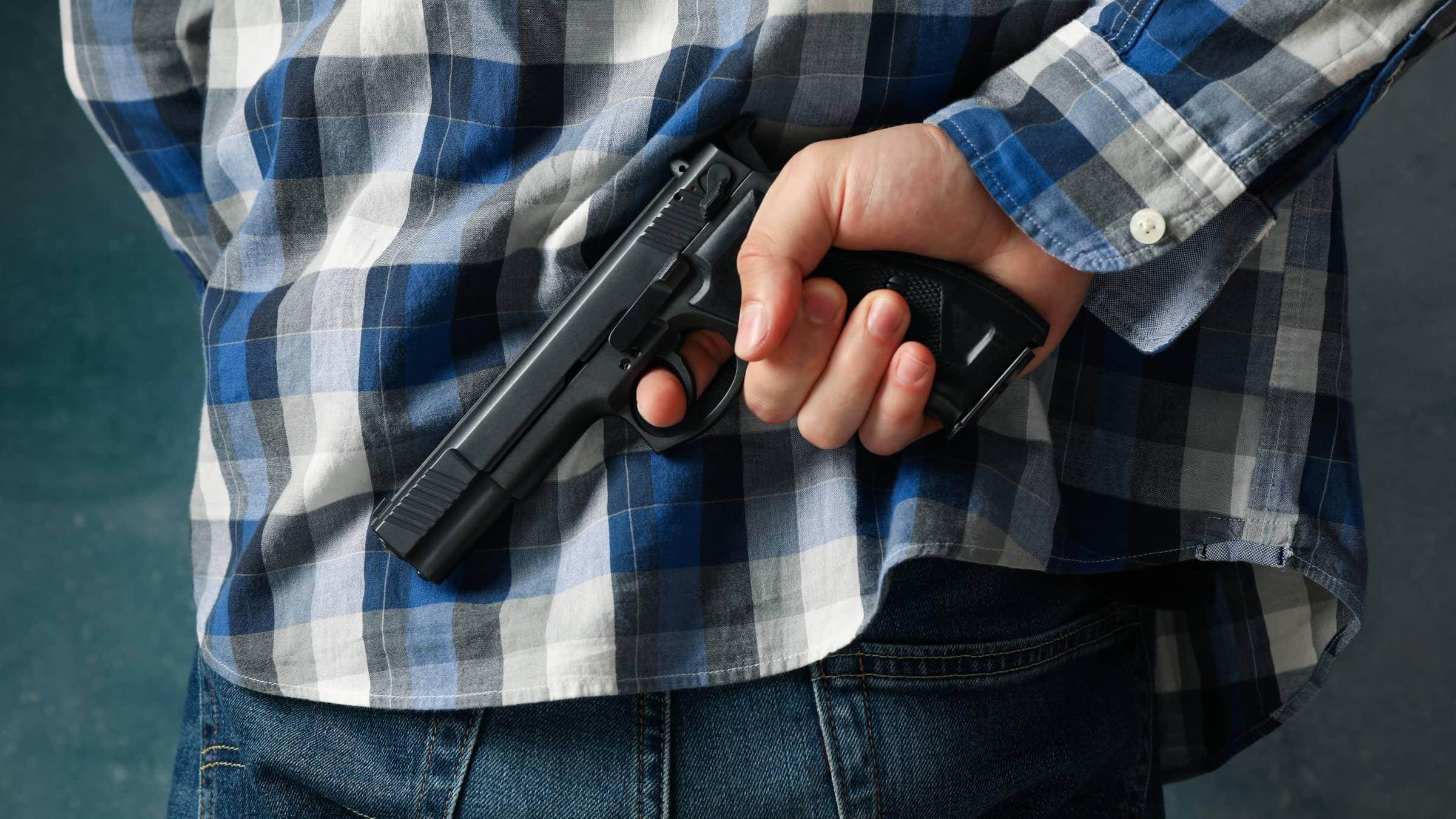 شخص يطلق 7 عيارات نارية على آخر في عمّان والأمن يطيح بالفاعل خلال نصف ساعة