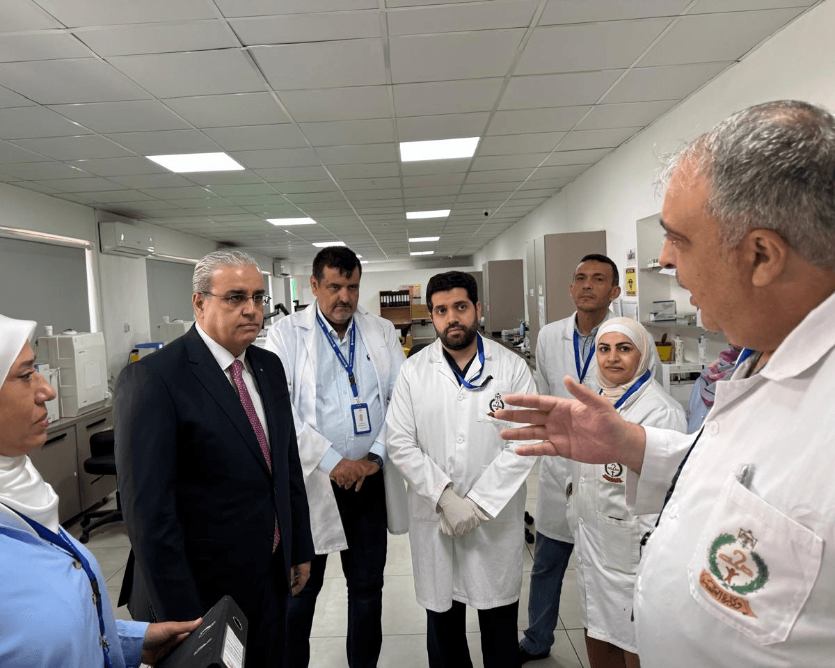 البدور يوجّه إلى الإسراع في توفير النواقص من المواد والكواشف وتسريع الفحوصات