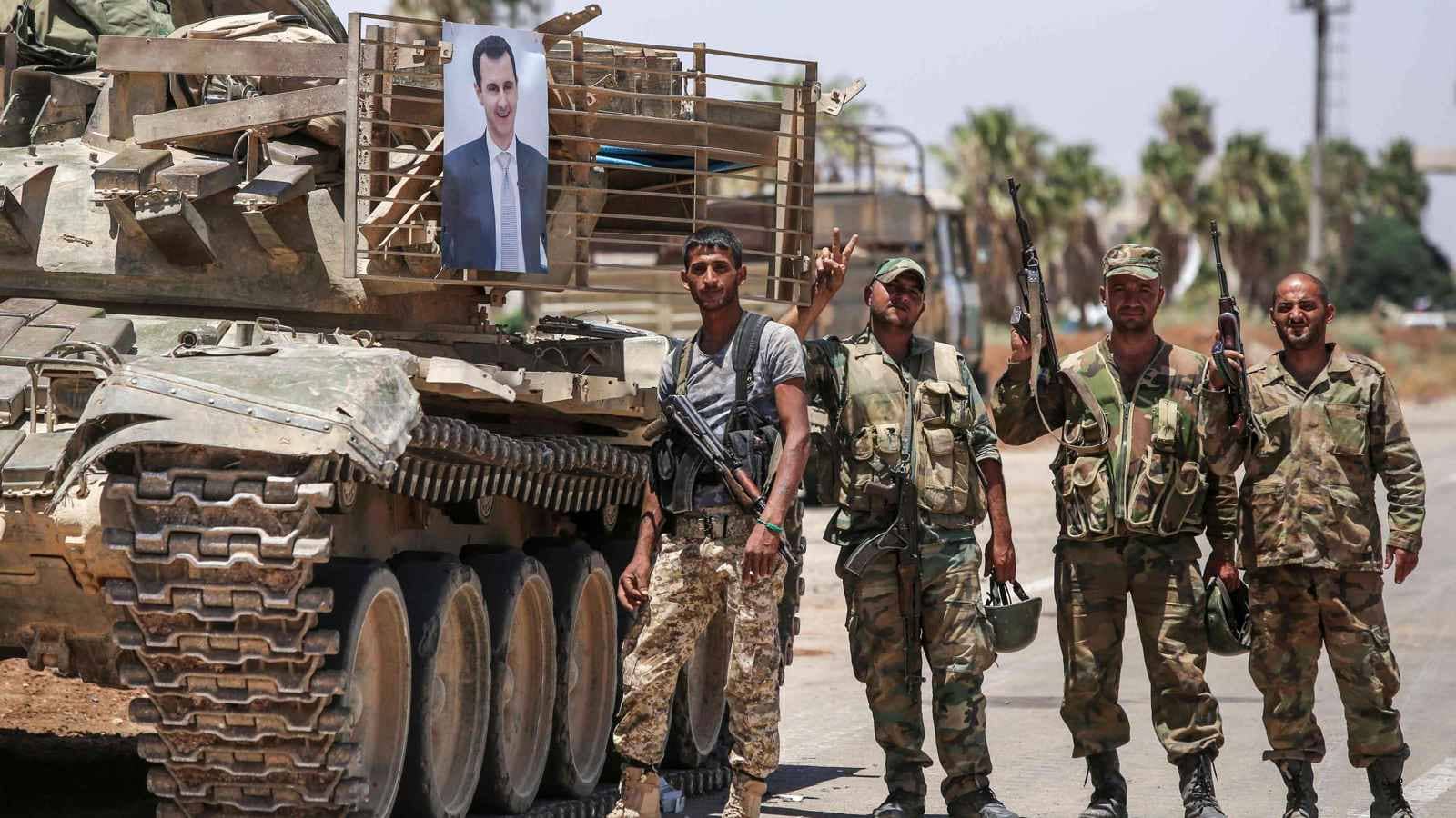 "الداخلية السورية" تدعو الضباط المنشقين عن نظام الأسد للتسجيل الفوري لتنظيم أوضاعهم الوظيفية في 3 محافظات