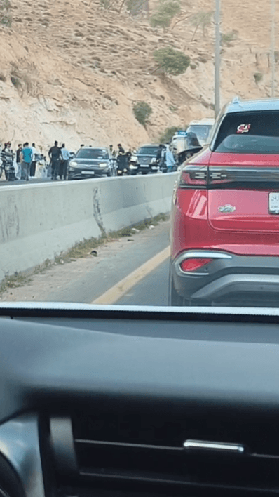حادث سير مروع على طريق إربد - عمان بعد تقاطع جسر جرش.. فيديو