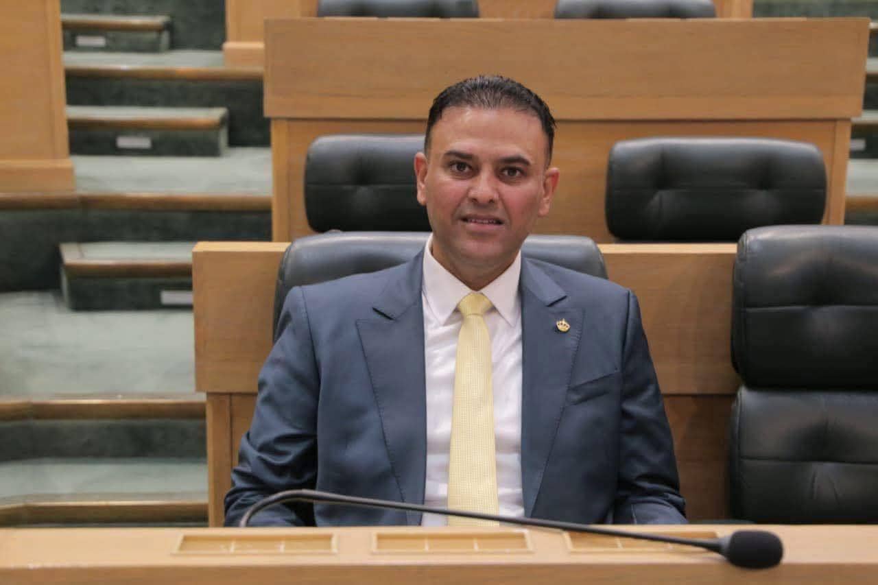 النائب المصري: هجرة الشباب تهديد صامت لمستقبل الوطن.