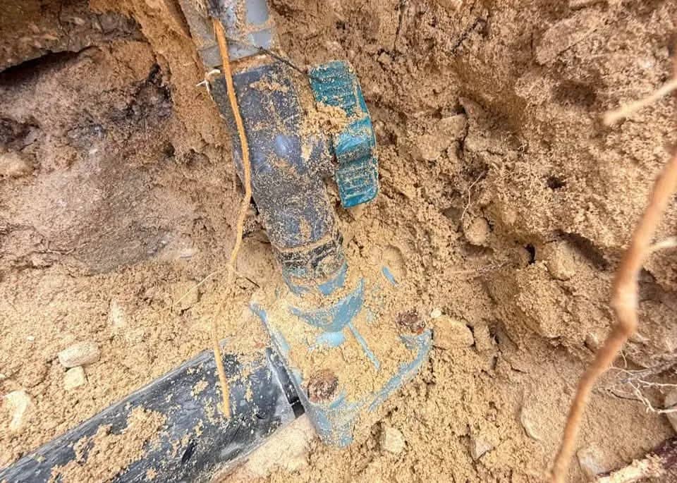 ضبط 3 اعتداءات على خطوط مياه رئيسية جنوب عمّان