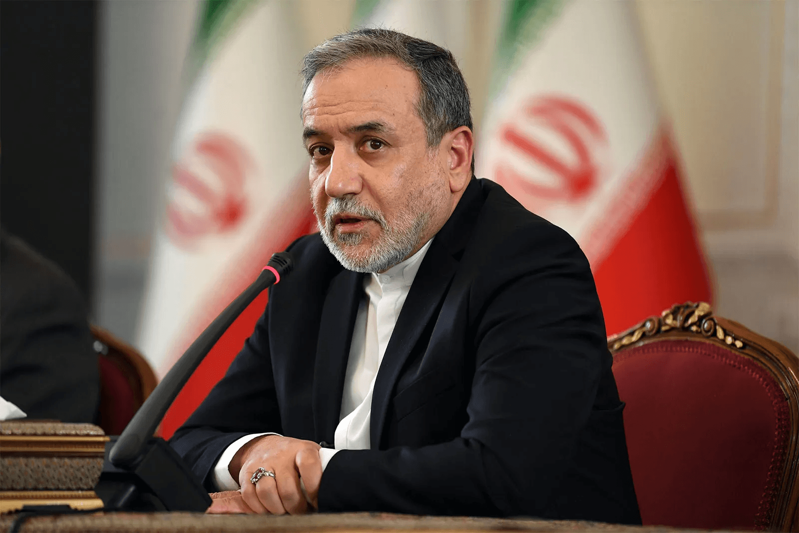 عراقجي: نتوقع ردا أميركيا الثلاثاء على المقترح الإيراني لفتح مضيق هرمز