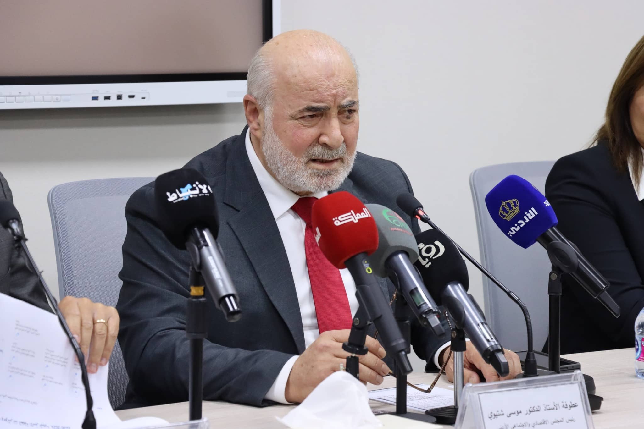 شتيوي: جلسات الحوار الوطني أوصت برفع سن تقاعد الشيخوخة تدريجيا