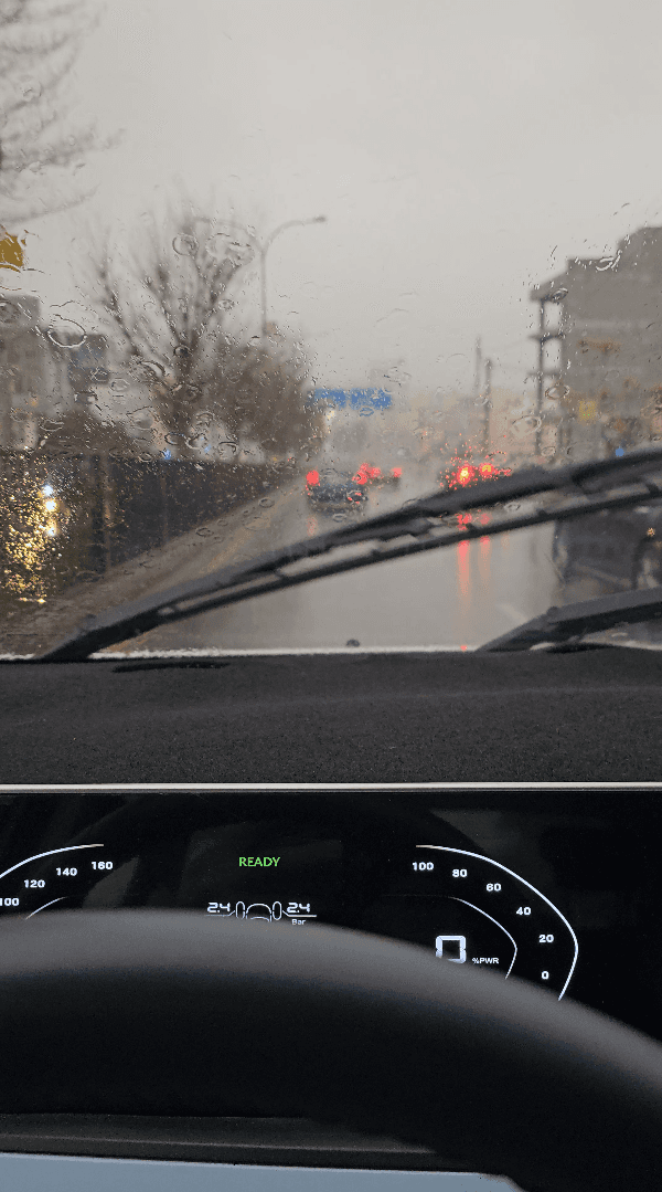 تساقط غزير للأمطار في عمّان