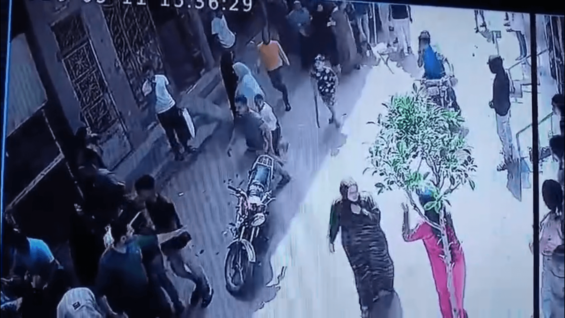 مشاجرة كبيرة في قرية شبرا النخلة