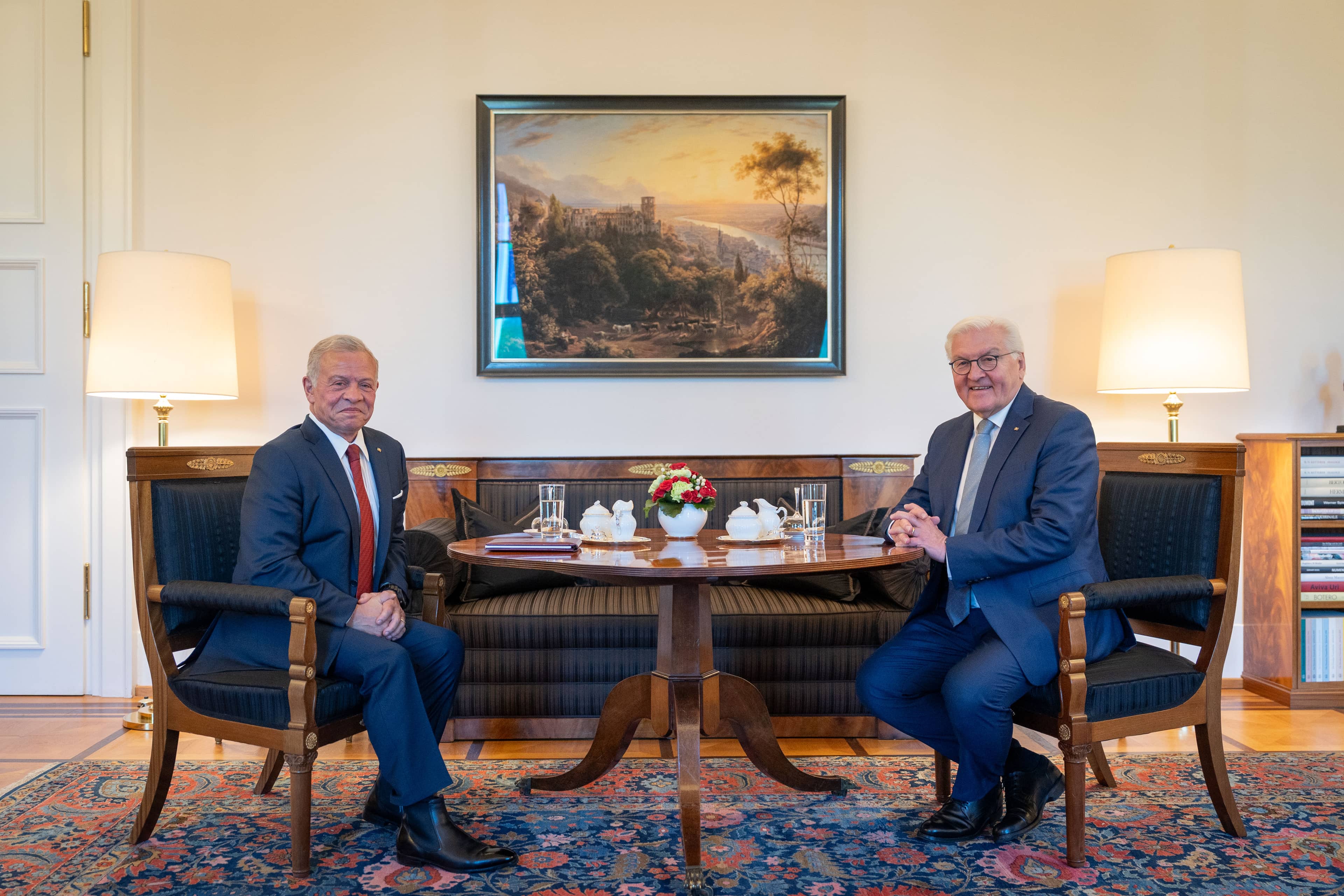 الملك يؤكد للرئيس الألماني ضرورة احترام سيادة الدول والاحتكام للحوار والدبلوماسية