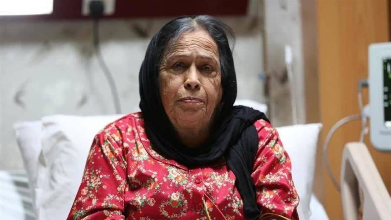 حياة الفهد تعود إلى الكويت بعد رحلة علاج لم تكلل بالنجاح