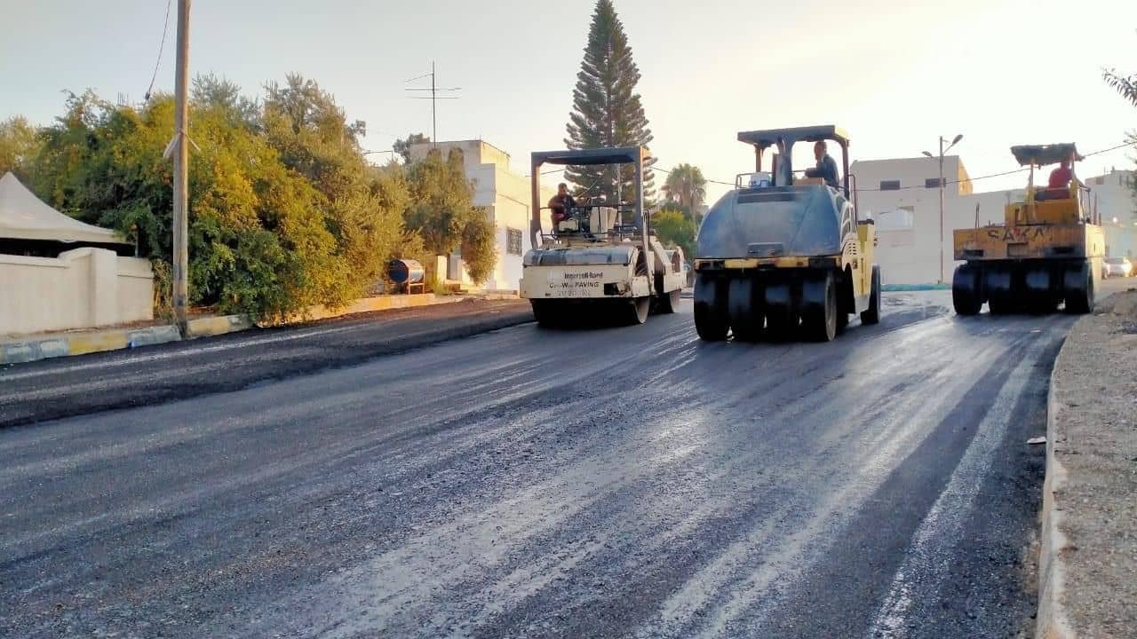 بلدية السرو: استكمال تأهيل طريق عين الجمل مرهون باستقرار الحالة الجوية