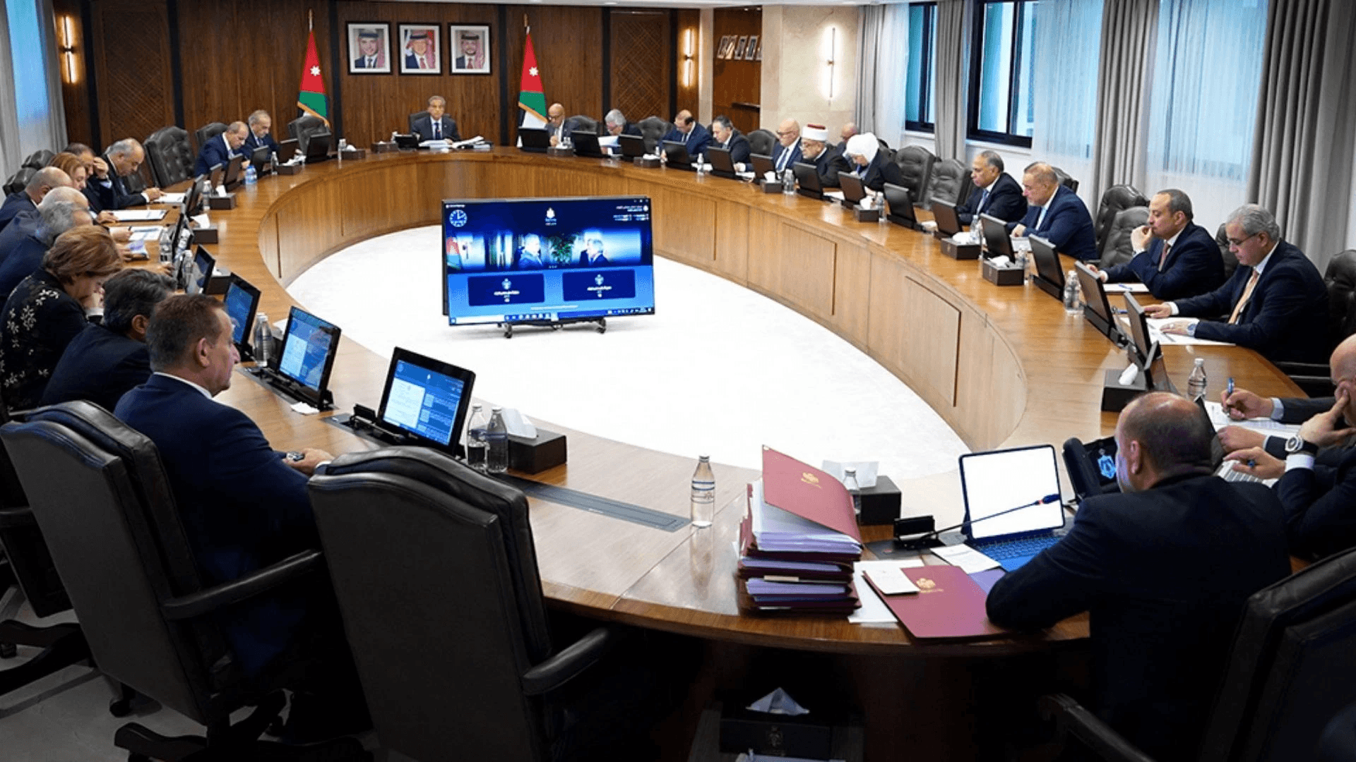 قرارات مهمة للأردنيين صادرة عن مجلس الوزراء