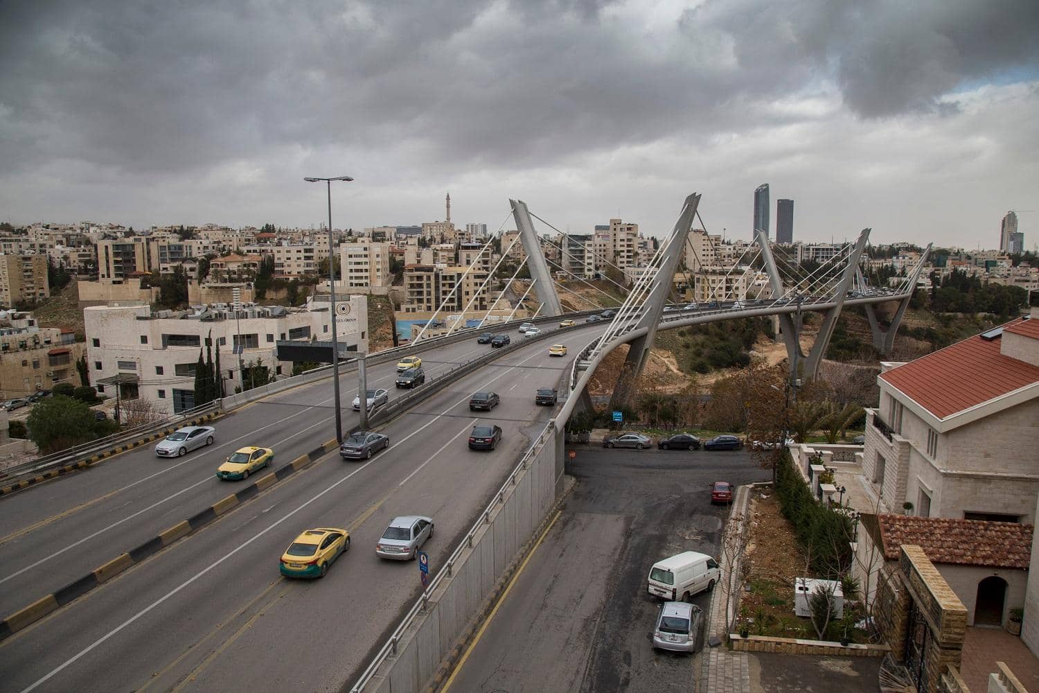 الأرصاد الجوية: أجواء باردة الثلاثاء وزخات مطرية محدودة الأربعاء