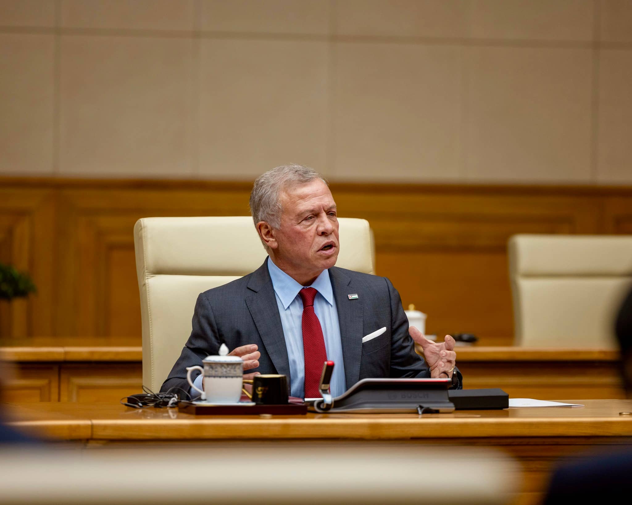 الديوان الملكي يوثق حصاد الحراك الدبلوماسي والميداني للملك خلال 2025.. بيانات