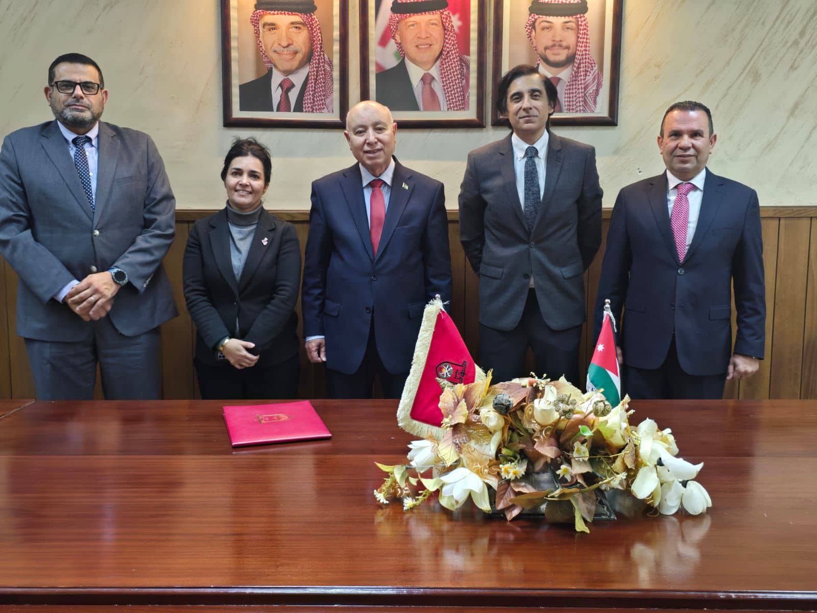 قيادة استثنائية ترسم ملامح التميز: إنجازات نوعية في كلية العلوم التربوية في جامعة مؤتة