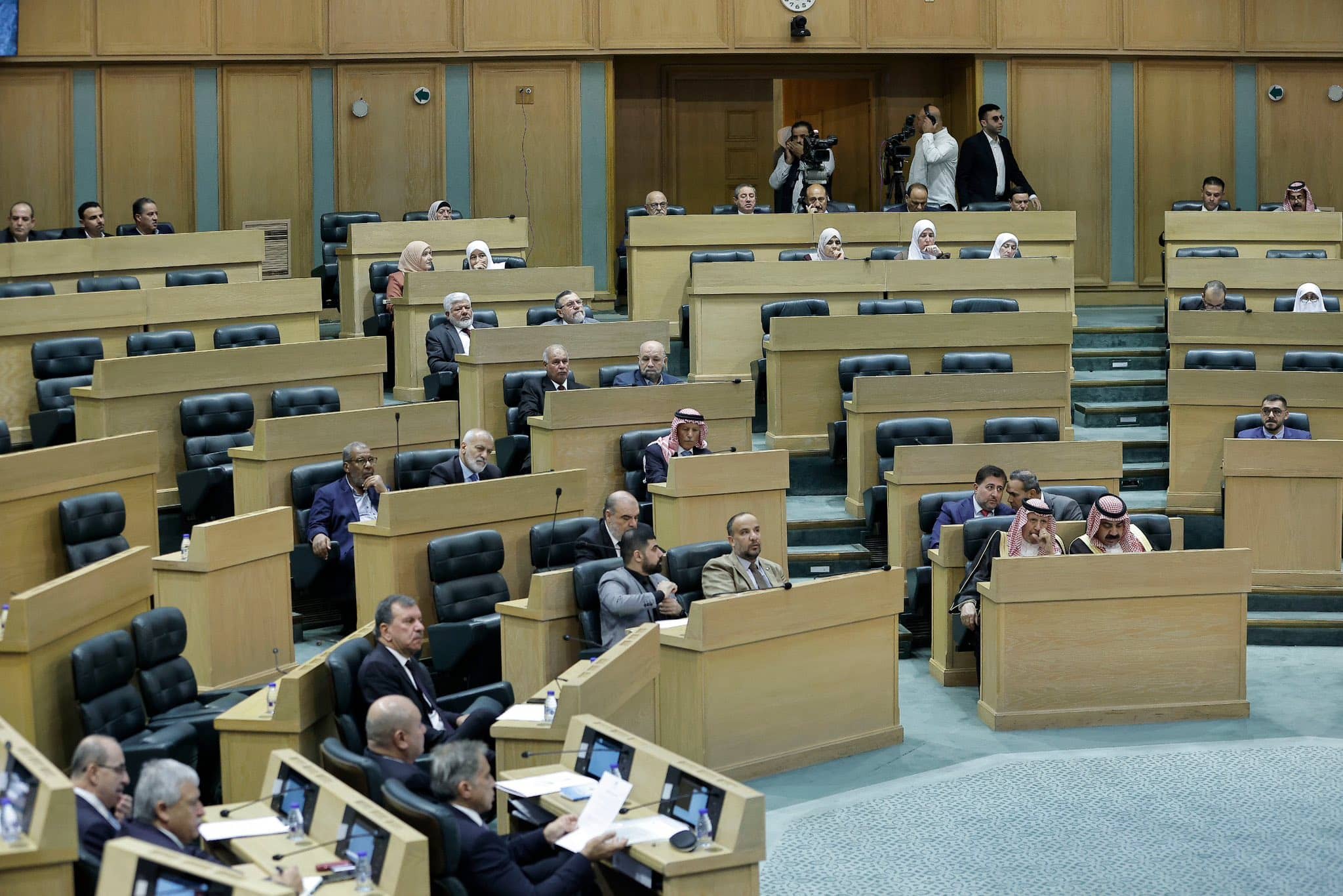 نائب"ة": “بنشوّح بالموازنة تشويح”… وانتقادات لعدم دخول النواب في التفاصيل