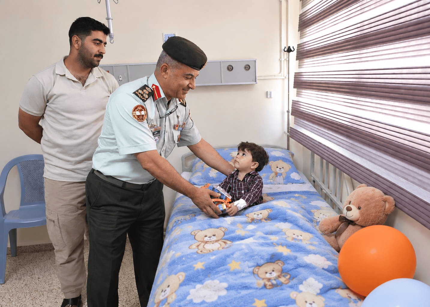الخدمات الطبية الملكية تفتتح مركز طب أسرة ووحدة غسيل كلى وعيادات تخصصية