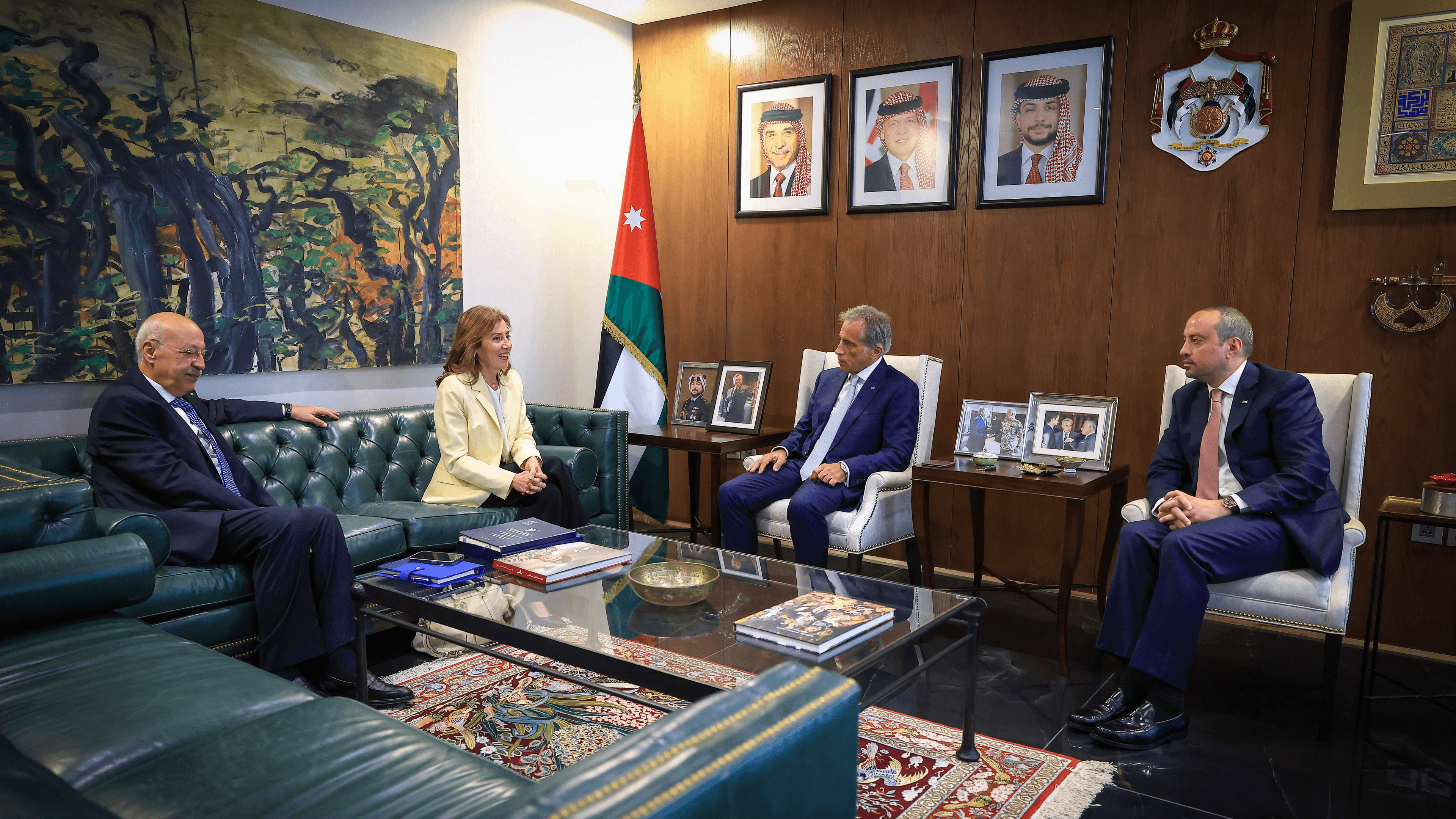 رئيس الوزراء يتسلم تقرير حالة حقوق الإنسان في الأردن لعام 2025