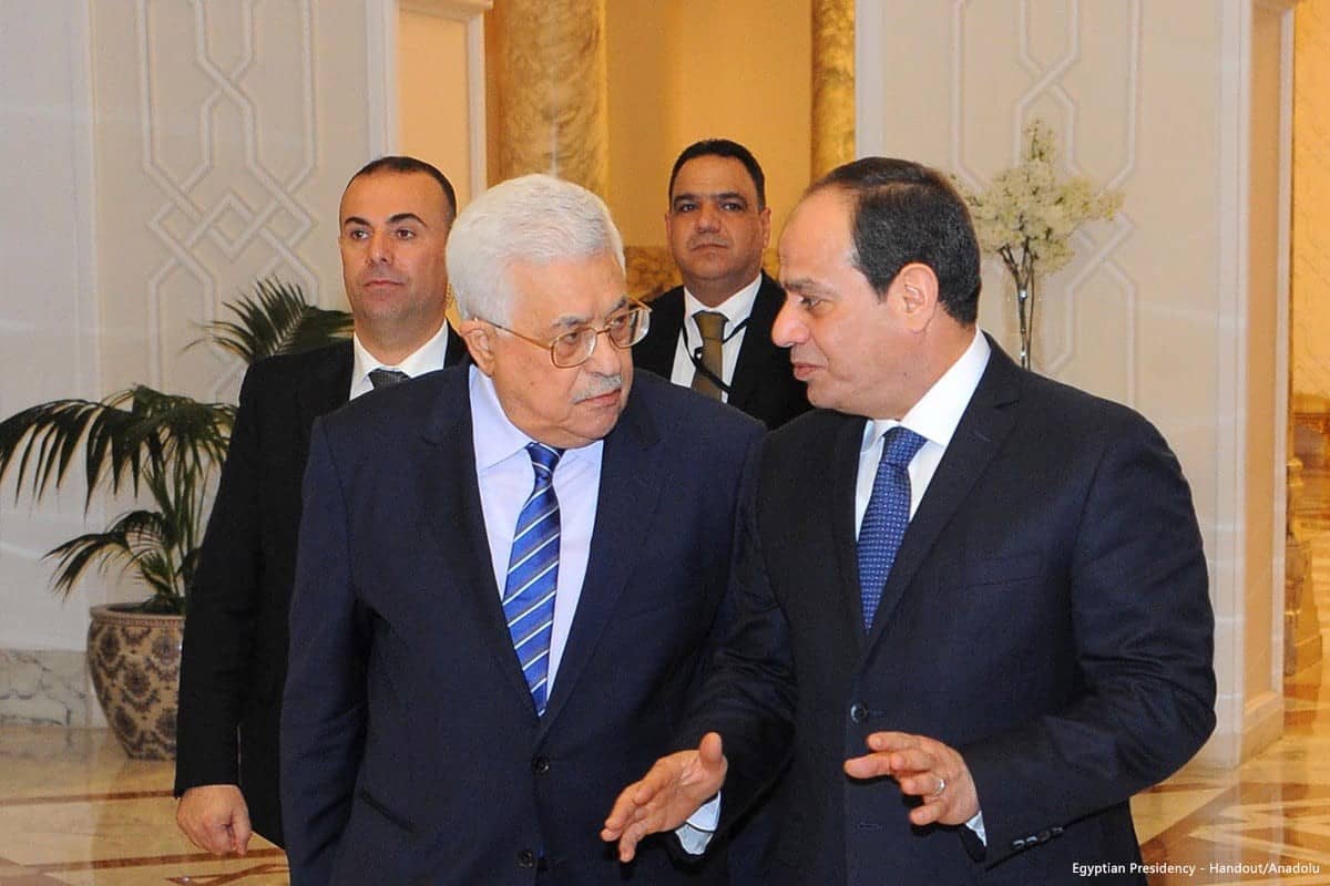 عباس والسيسي يبحثان تطورات غزة والتصعيد الإسرائيلي في الضفة الغربية