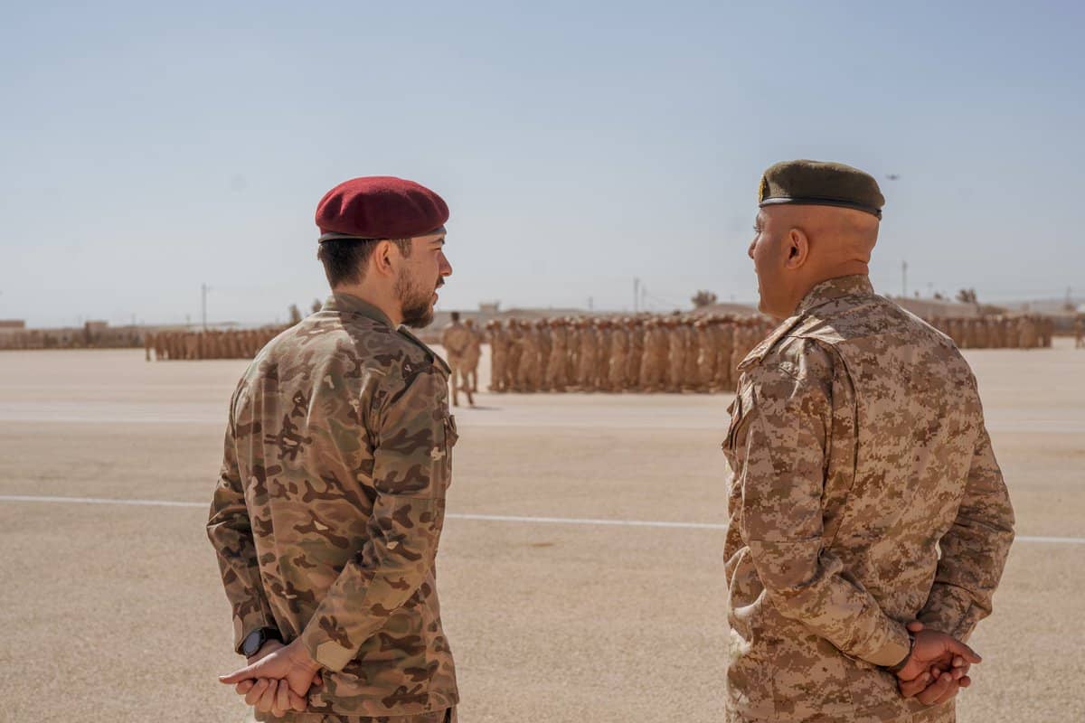 ولي العهد يزور مركز تدريب خدمة العلم ويطلع على سير البرامج التدريبية