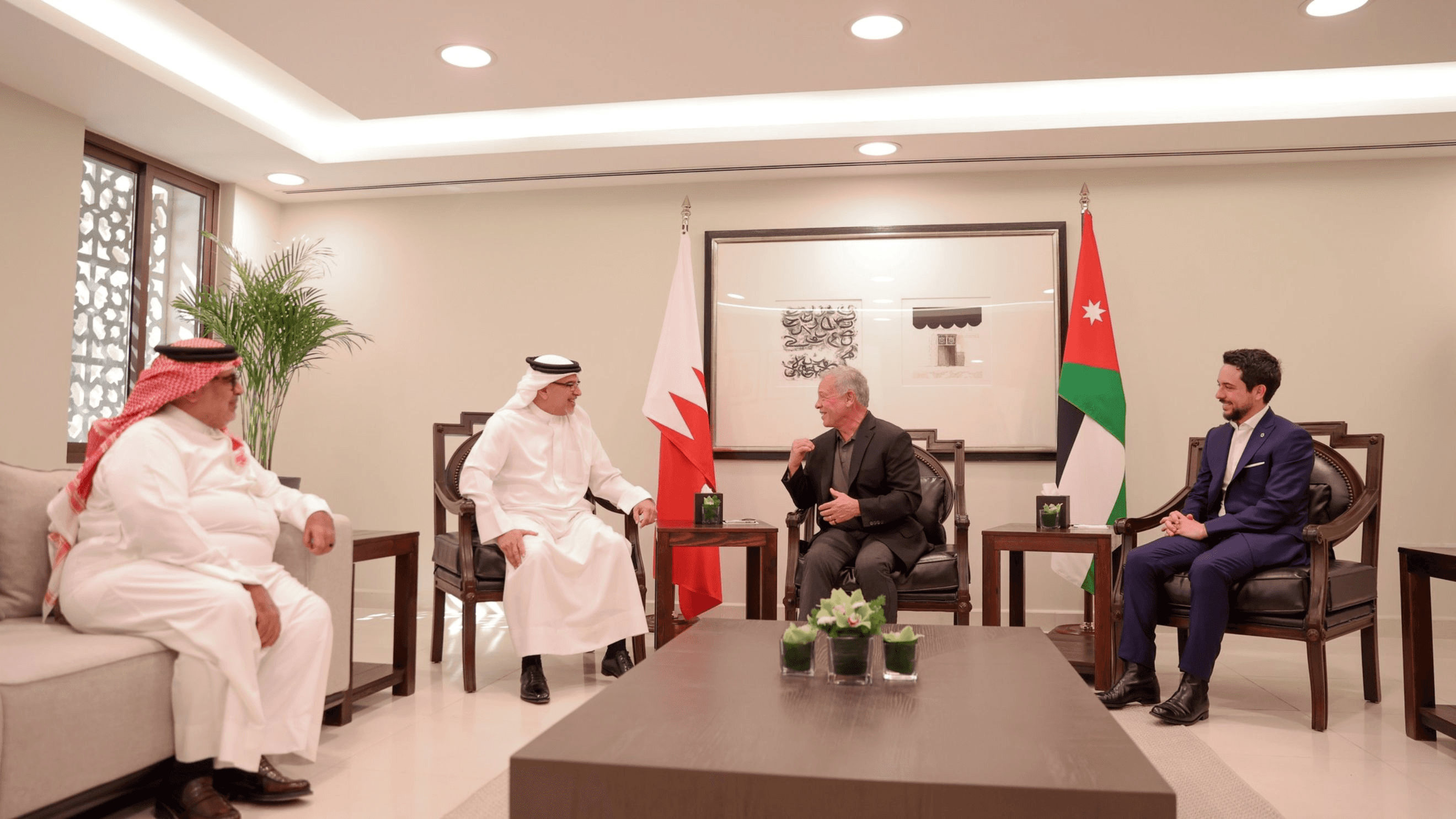 الملك يؤكد وقوف الأردن مع البحرين ودول الخليج