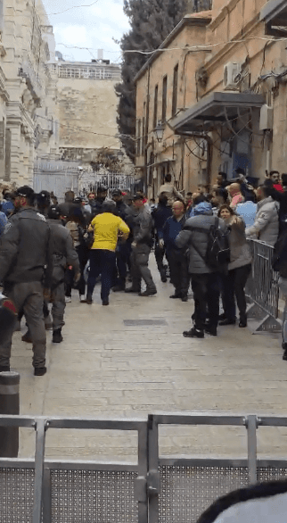 الأردن يُدين اعتداءات الاحتلال على المسيحيين بـ سبت النور في القدس