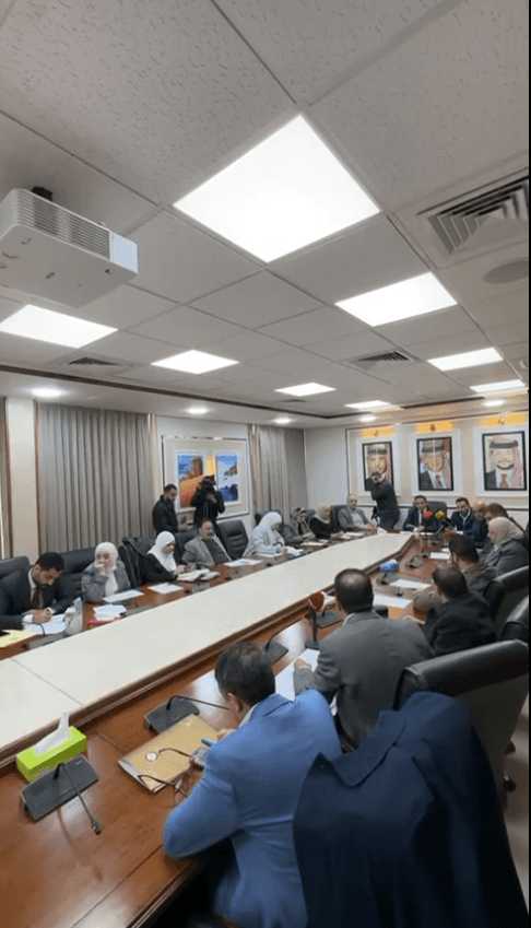 كشف مستجدات ملف الطاقة وتوفر مخزون المشتقات والغاز في الأردن