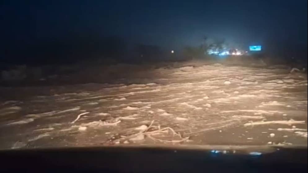 إغلاق طريق وادي عربة في غور إعسال بسبب ارتفاع منسوب المياه