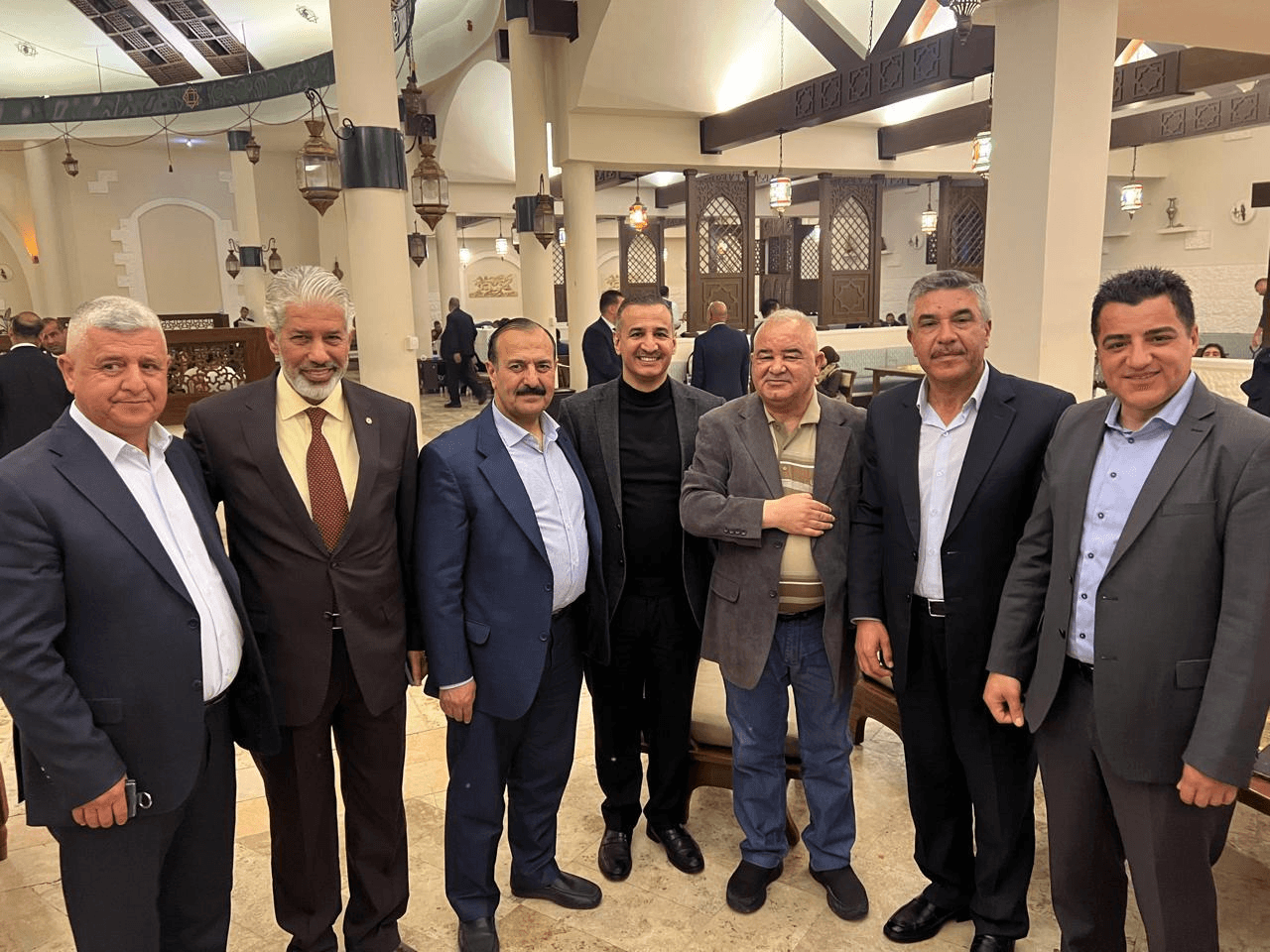 لقاء يجمع نخبة من أبناء محافظة المفرق في أجواء من الألفة والاعتزاز الوطني