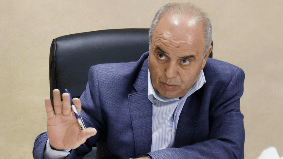 وزير التربية يجمد قرار احتساب 30% من علامة التوجيهي لطلبة جيل 2009 عبر المدرسة