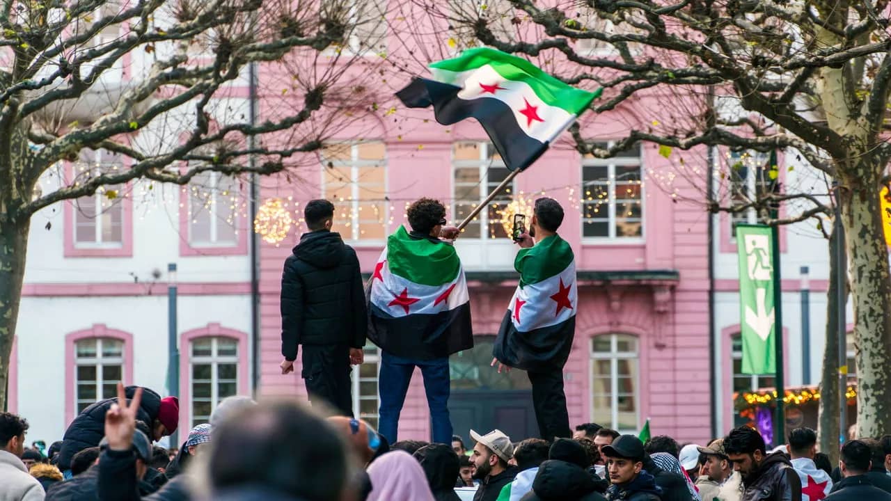 الاتحاد الأوروبي: الوضع في سوريا لا يسمح بعودة واسعة للاجئين