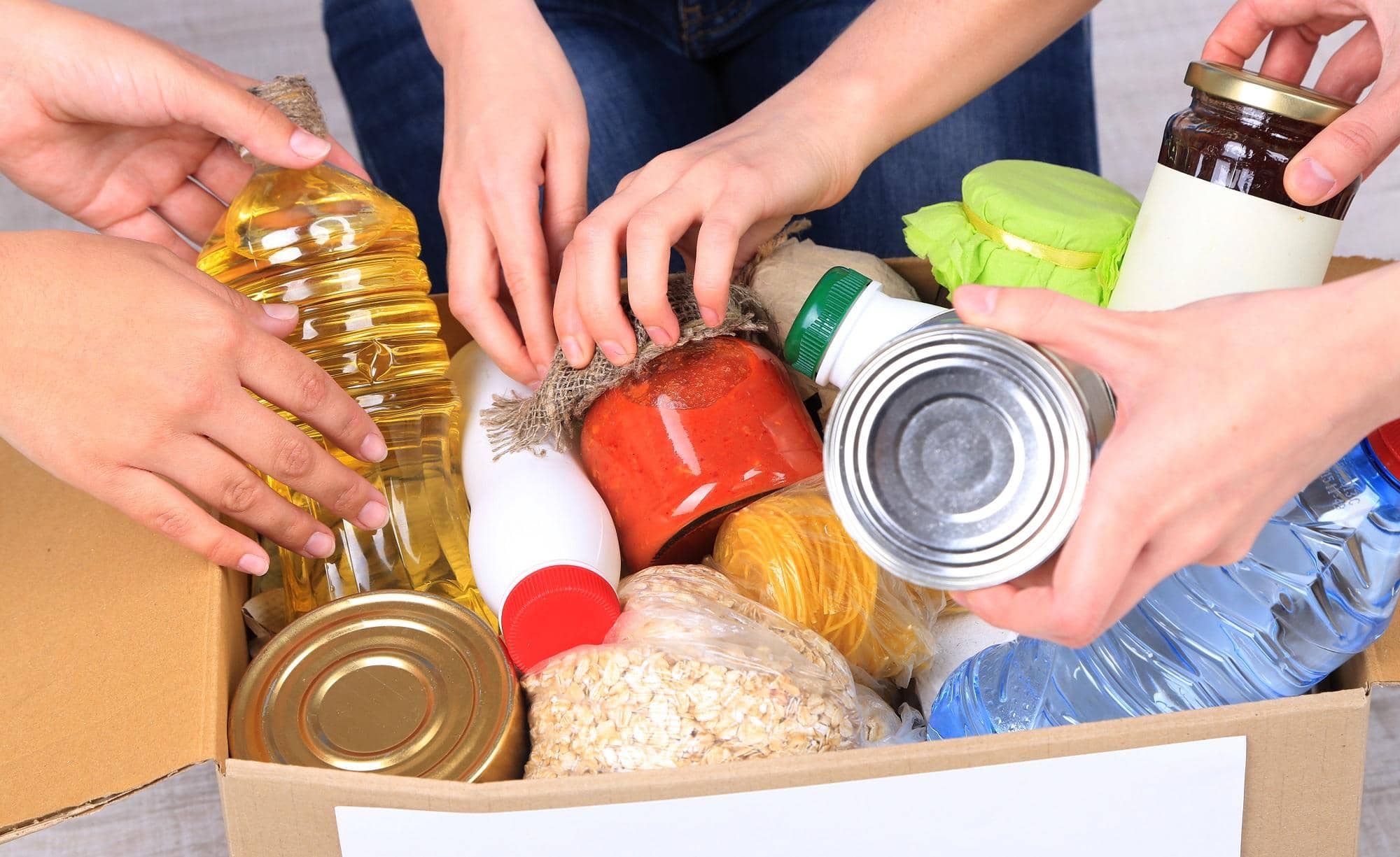 غرفة صناعة الزرقاء لـ"عين": لا نقص في السلع الغذائية بالمملكة