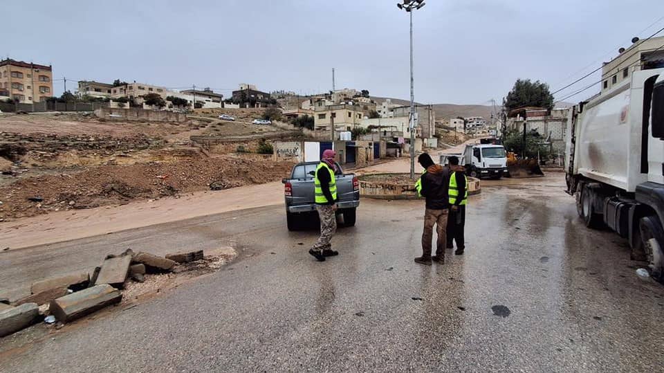 بلدية الهاشمية تعيد فتح شارع "أبو الزيغان" أمام حركة السير بعد انتهاء أعمال الصيانة