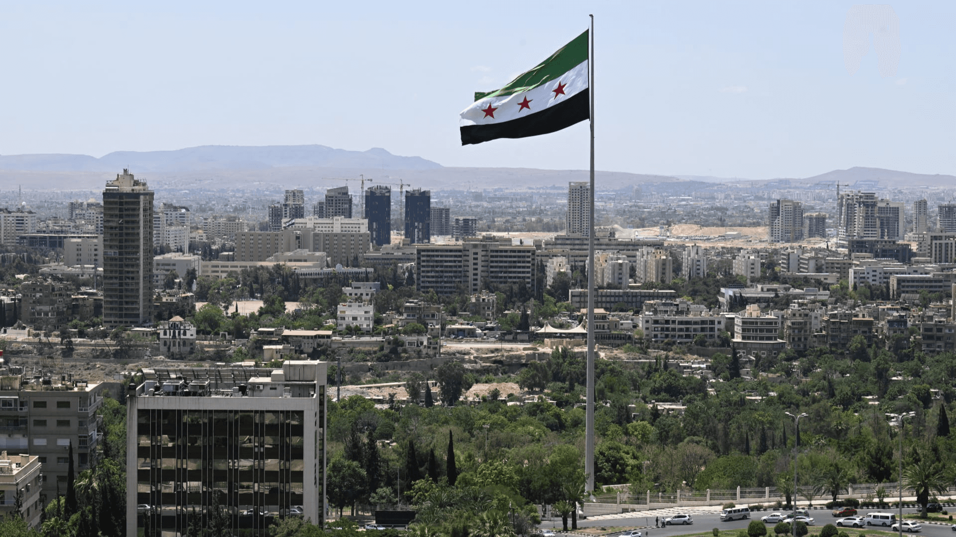 سوريا: إحالة 34 موظفا للتحقيق بعد كشف قضية فساد بـ8.4 ملايين دولار