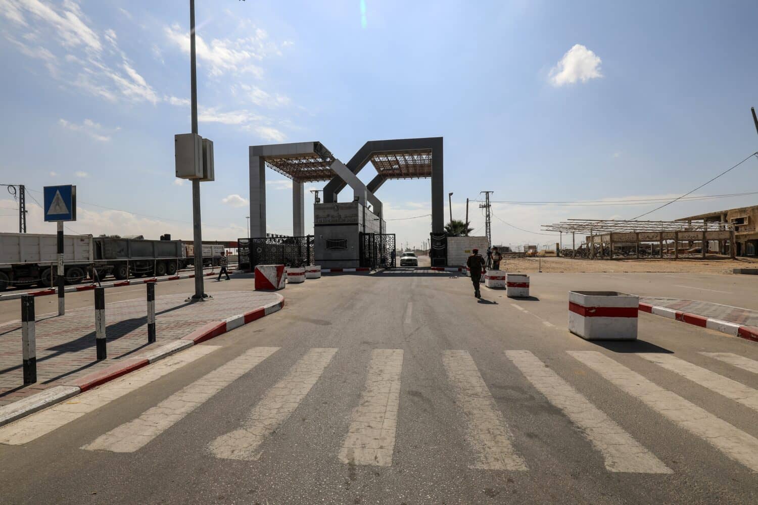 مكتب نتنياهو: سنعيد فتح معبر رفح بعد استكمال البحث عن جثة آخر محتجز