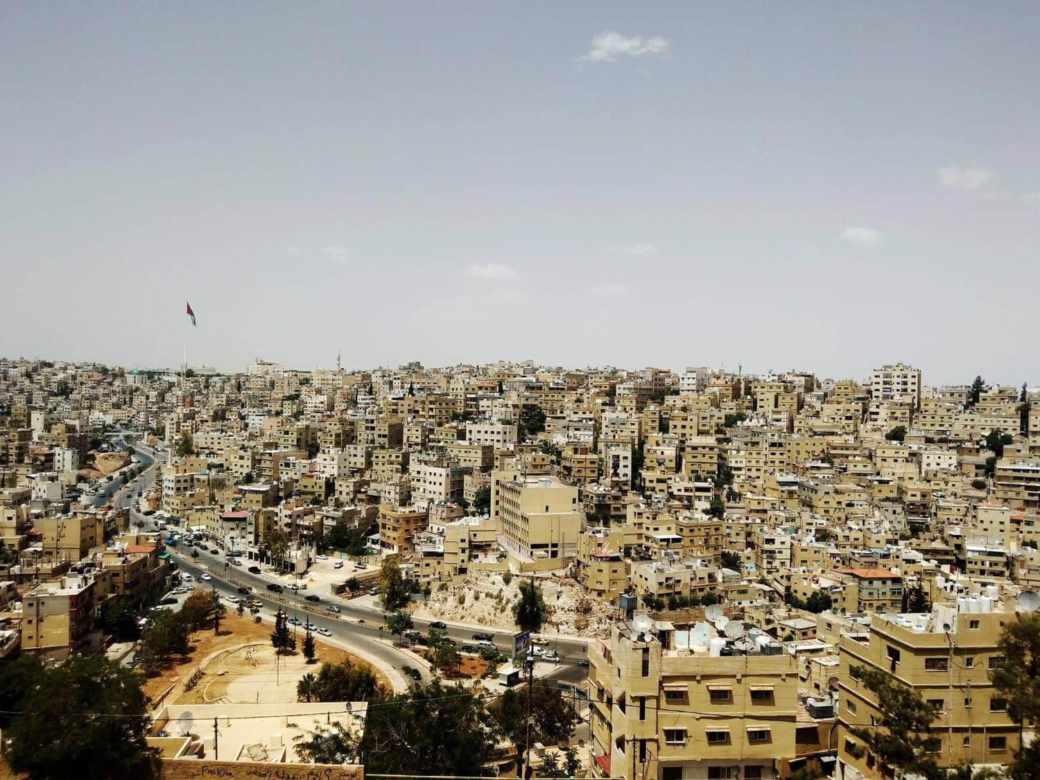 طقس لطيف حتى السبت.. وانخفاض على الحرارة الأحد