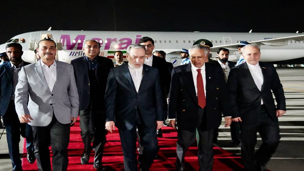 عراقجي يغادر إسلام أباد بعد مباحثات مع مسؤولين باكستانيين