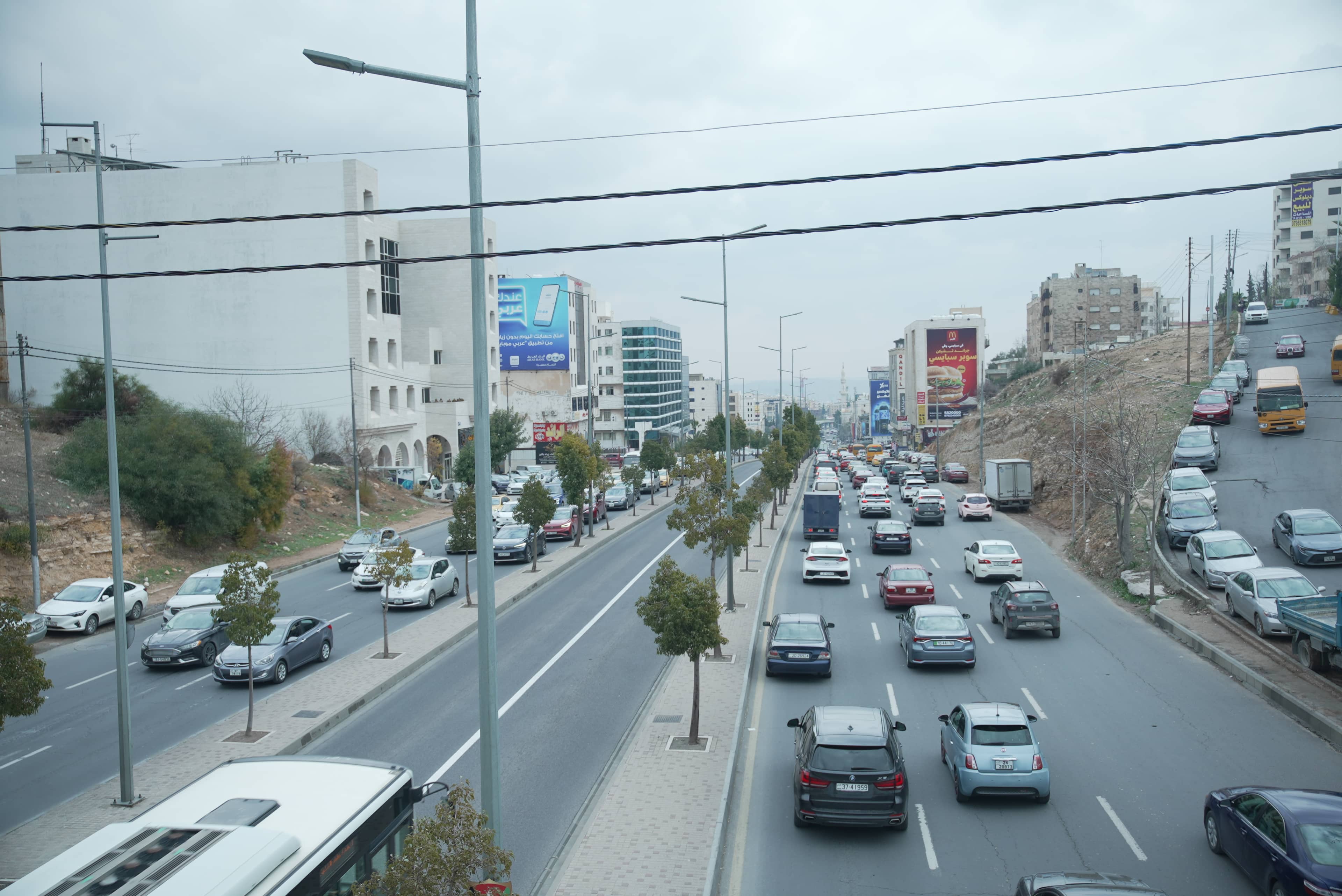 أجواء باردة نسبيا وظهور لغيوم منخفضة في مختلف مناطقِ الأردن