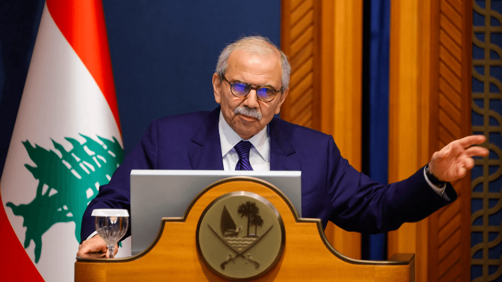 سلام: بدء انتشار الجيش اللبناني في الجنوب وملتزمون بعودة الأهالي إلى بيوتهم