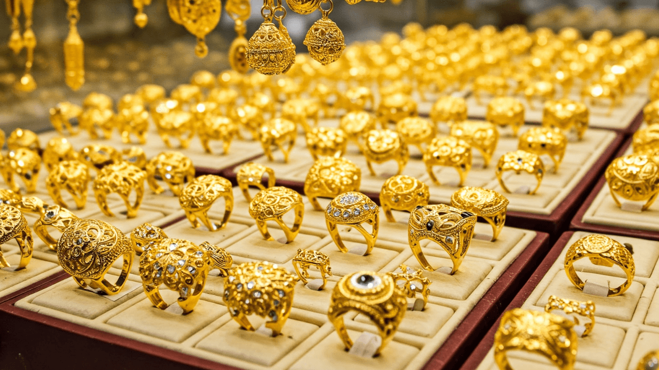 انخفاض أسعار الذهب في التسعيرة الثالثة الخميس في الأردن.. إلى أين هوت؟