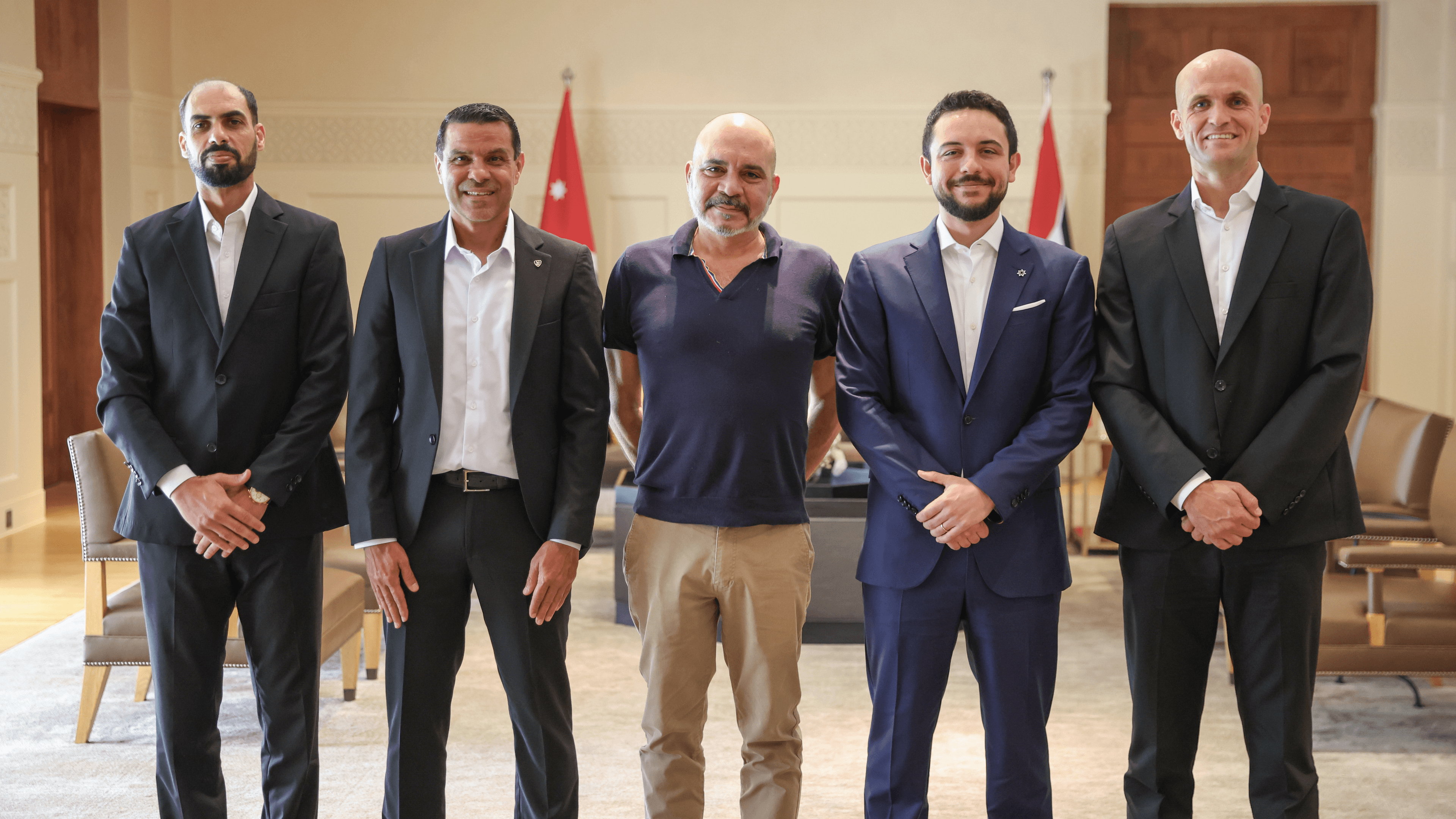 ولي العهد يستقبل الحكام الأردنيين بعد مشاركتهم في كأس العالم
