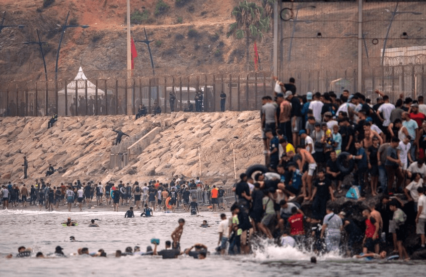 إيطاليا: تعليق اتفاقية شنغن مع إسبانيا