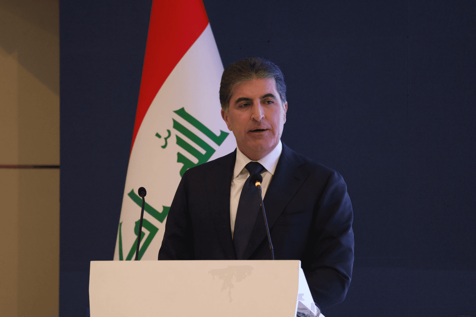 رئيس إقليم كردستان يصل بغداد على رأس وفد رفيع
