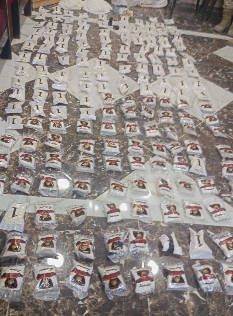 المنطقة العسكرية الشرقية تحبط محاولة تهريب مواد مخدرة بواسطة بالونات موجهة بأجهزة إلكترونية