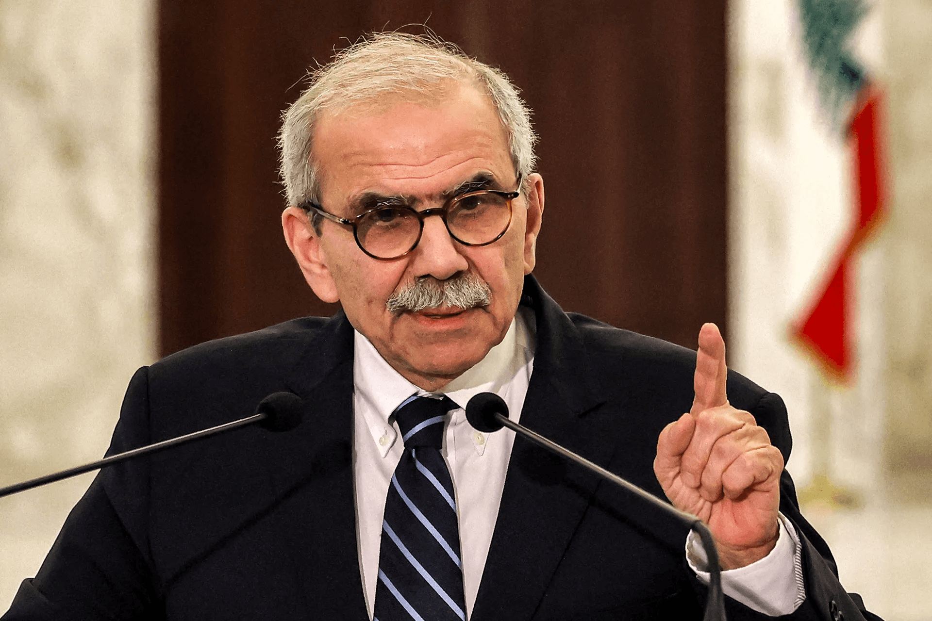 نواف سلام: اخترنا التفاوض لأنه الأقل كلفة على لبنان.. وعودة النازحين من أولوياتنا