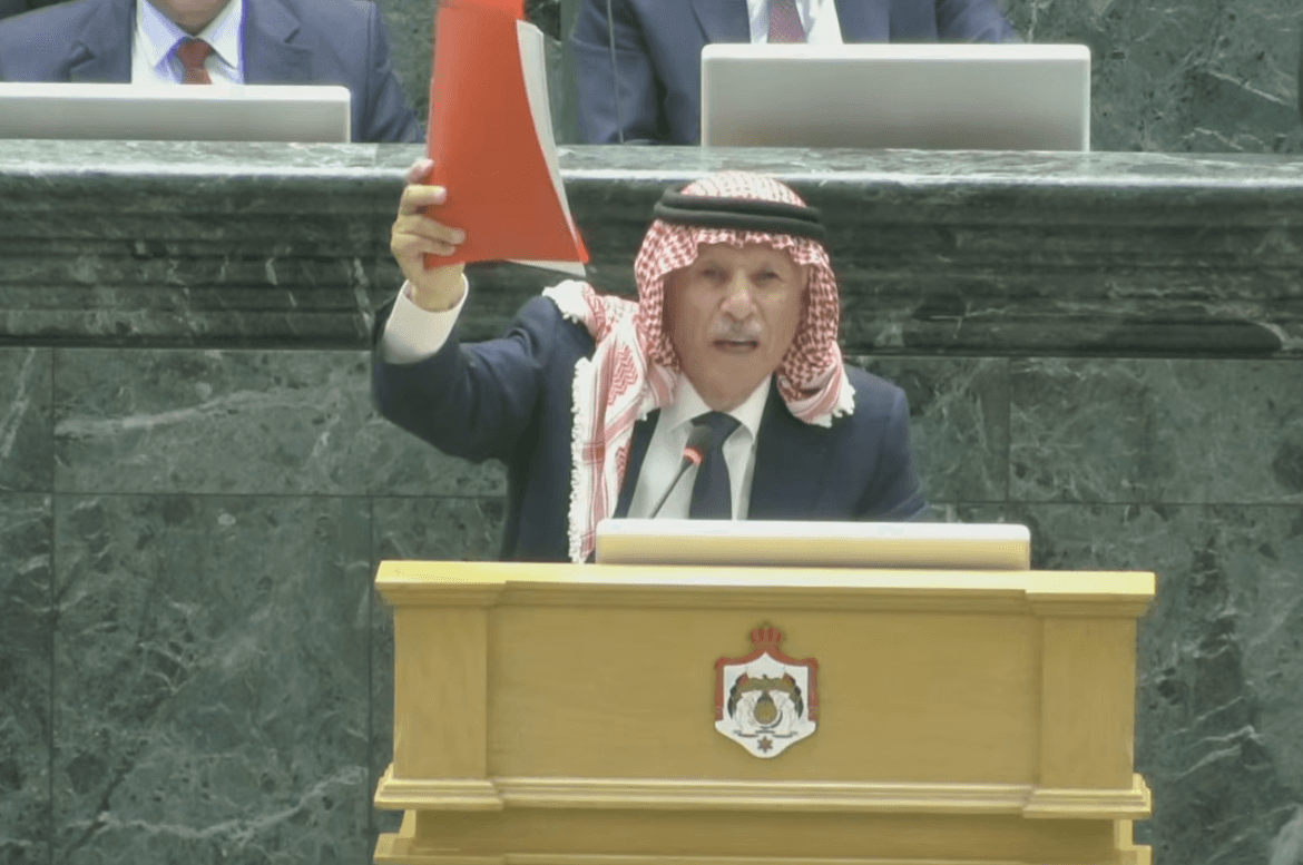 نواب العمل الأسلامي يطالبون بسحب القانون المعدل لقانون الضمان