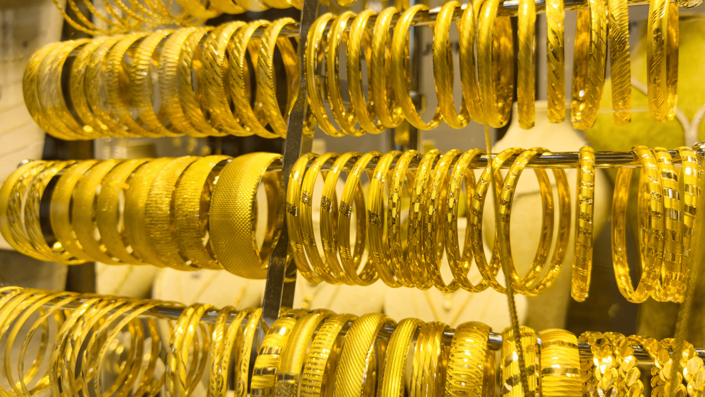 ارتفاع أسعار الذهب في السوق المحلية الأربعاء